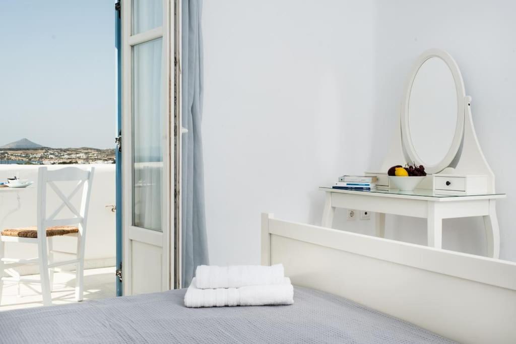 Pergola Paros Cycladic House By The Sea+pool *