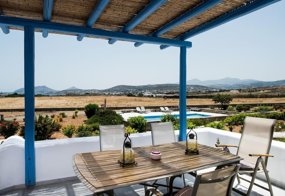 Vakantiehuis Pergola Paros Cycladic House By The Sea+pool