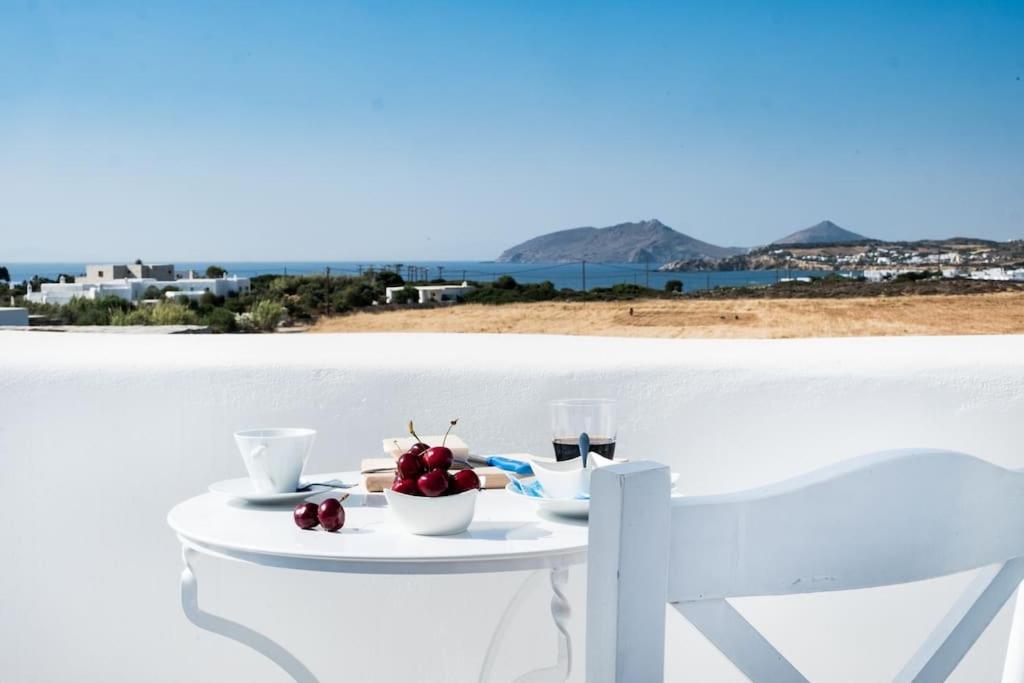 Pergola Paros Cycladic House By The Sea+pool Náousa