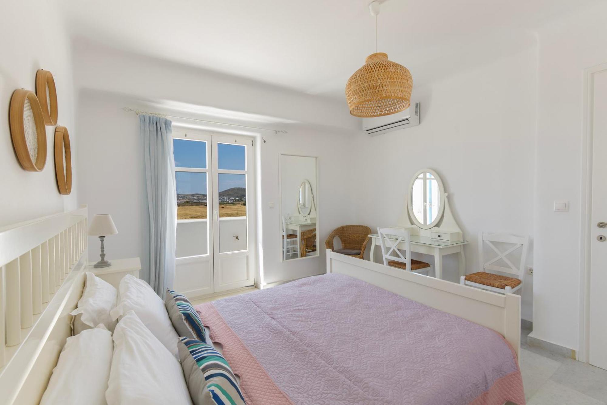 Ferienhaus Pergola Paros Cycladic House By The Sea+pool Naoussa