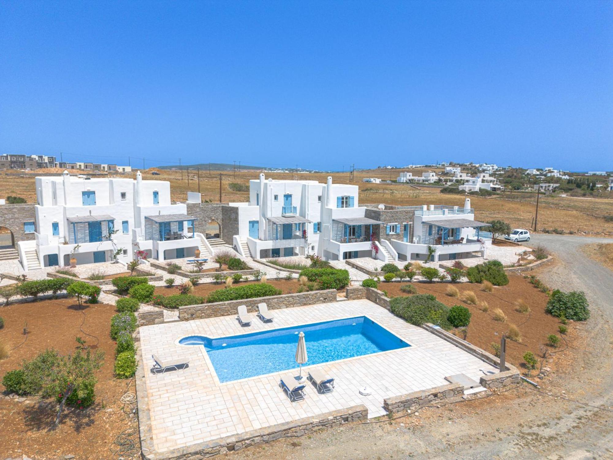 Pergola Paros Cycladic House By The Sea+pool * Náousa